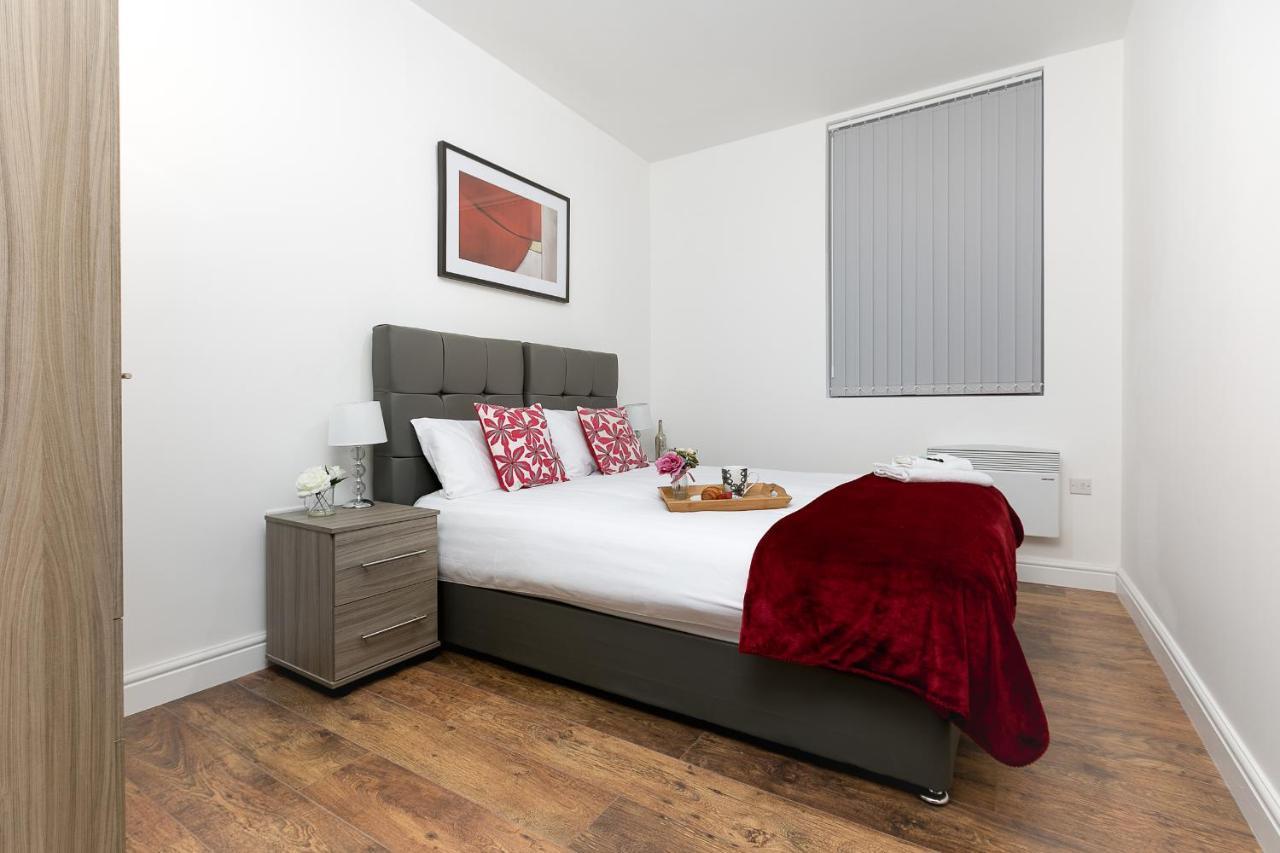 Kvm - City Apartment 9 - Contractors - Town Centre By Kvm Stays Peterborough Dış mekan fotoğraf