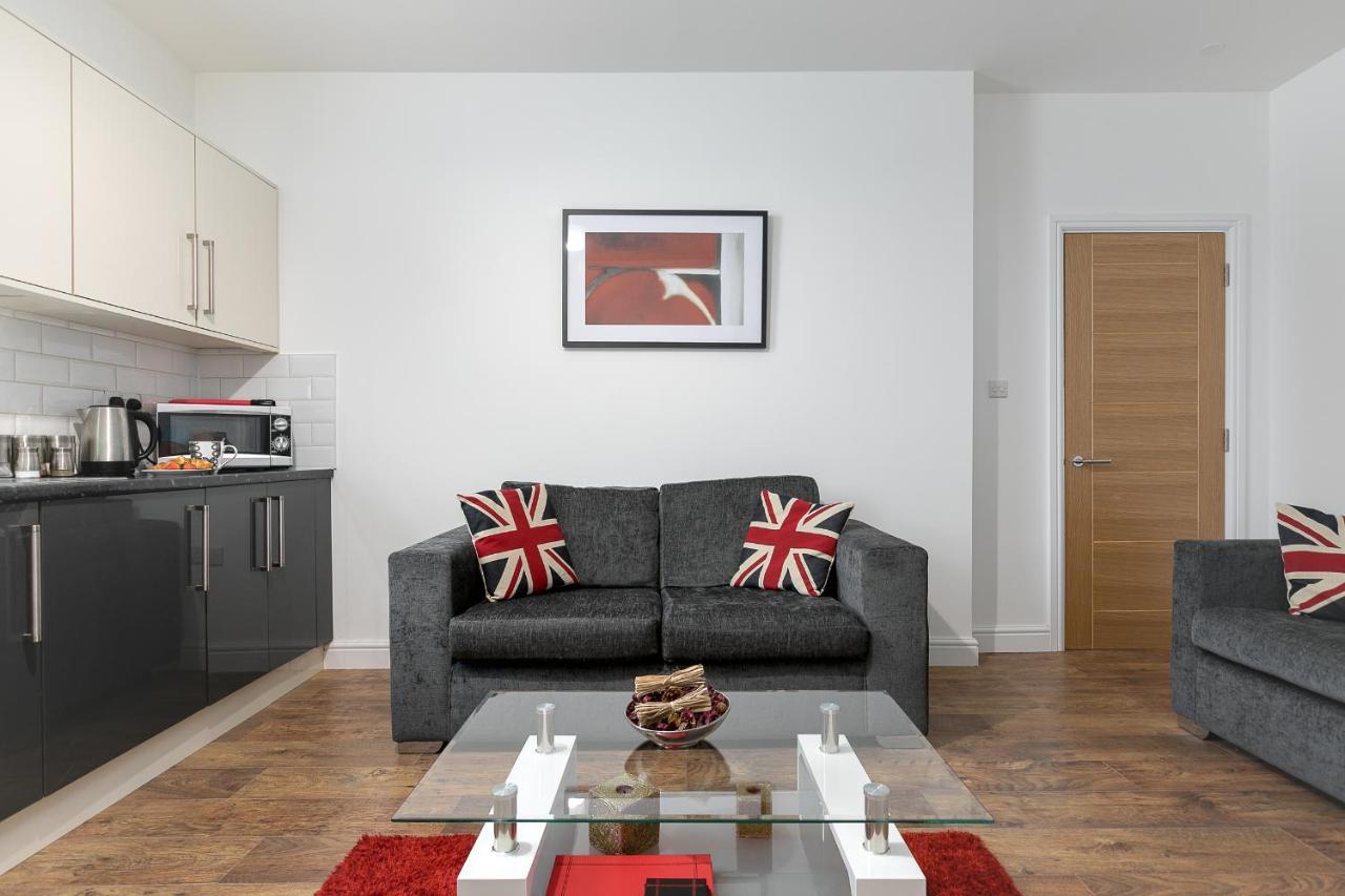 Kvm - City Apartment 9 - Contractors - Town Centre By Kvm Stays Peterborough Dış mekan fotoğraf