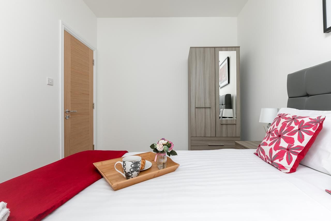 Kvm - City Apartment 9 - Contractors - Town Centre By Kvm Stays Peterborough Dış mekan fotoğraf